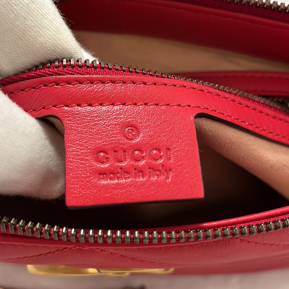 Gucci Matelasse shoulder bag - Picture 11 of 15